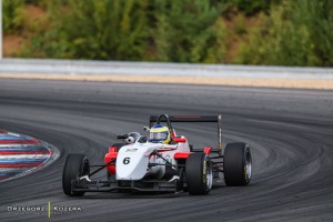 1B5A2177